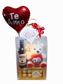 Kit vinho, chocolate e Pelúcia